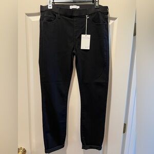 NWT BLACK PULL-ON CELLO PANTS